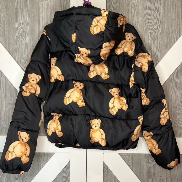 278. Forever 21 Teddy Bear Print Puffer Jacket Black Printed Small - Picture 5 of 8